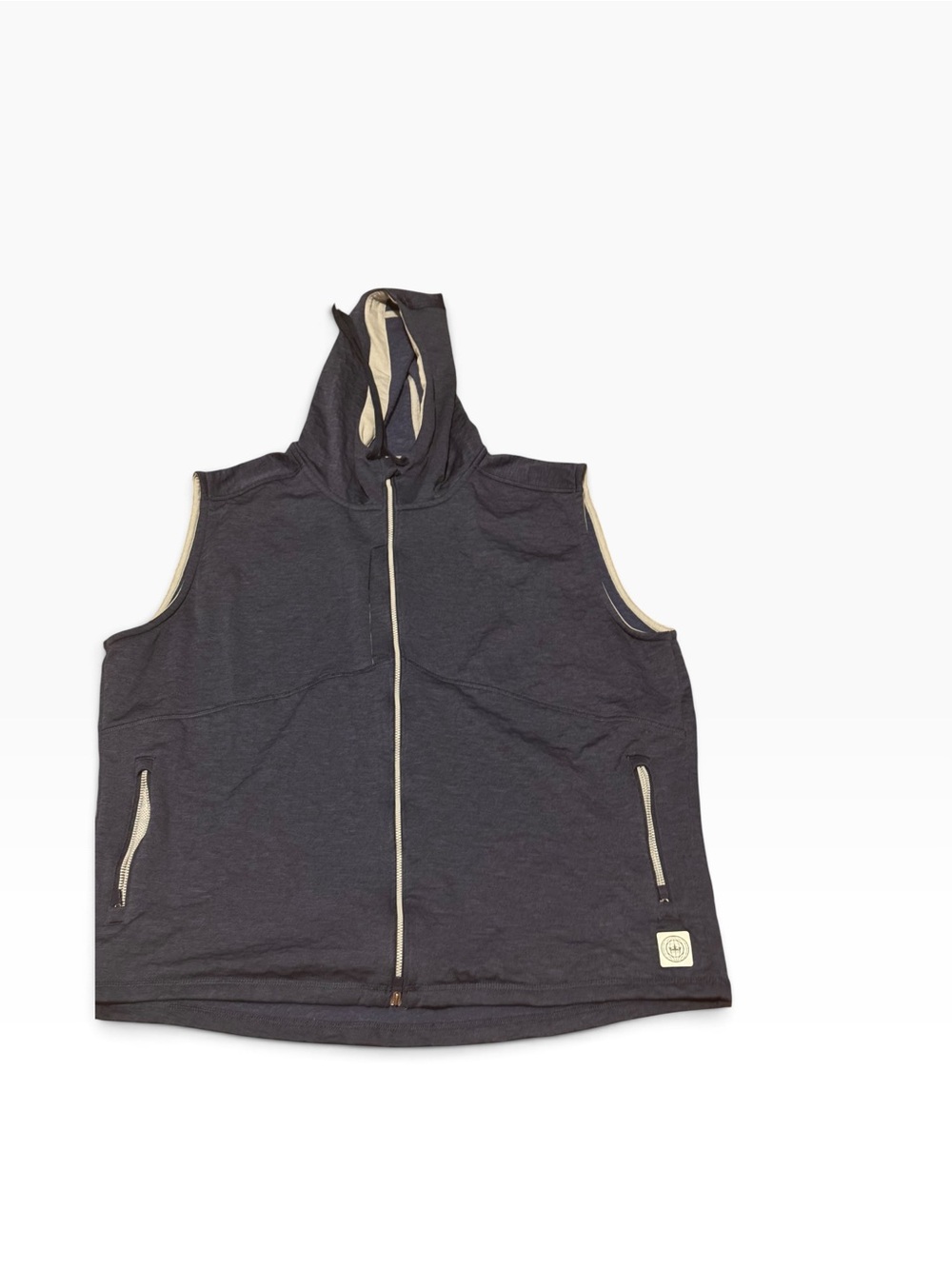 Peter Millar Sleeveless Hooded Zip Vest in Charcoal with Cream Trim